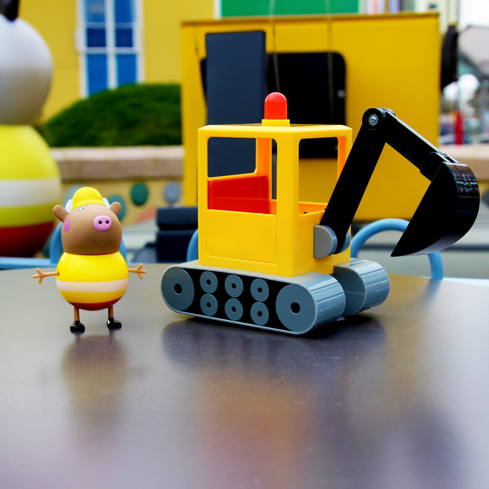 Peppa pig sales digger toy