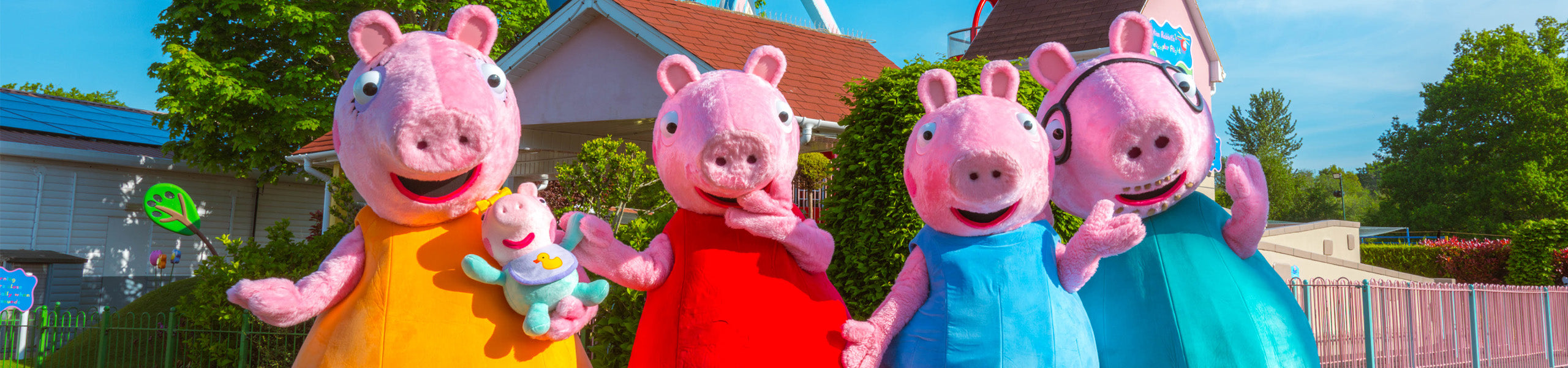 Pi G Peppa Pig Family and Characters – Peppa Pig World